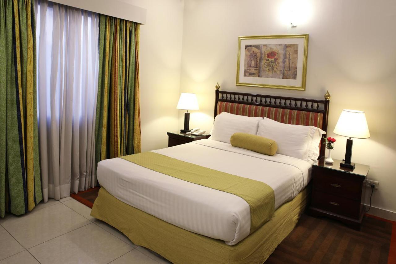 Avari Xpress, Islamabad راوالبيندي المظهر الخارجي الصورة